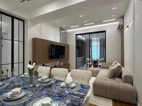 Аренда: 2-комнатная квартира, 75 м², Elmlər Akademiyası: 1 700 ₼/мес 2