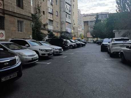3 otaqlı mənzil, 85 m², Elmlər Akademiyası: 268 000 ₼ 2