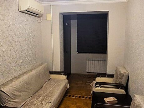 Elan №6454524 - Bakı, 28 May m., 3 otaqlı, 65 m², 3/5 mərtəbə