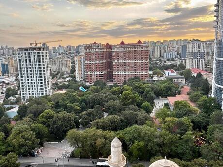 Kirayə 2 otaqlı mənzil, 101 m², Nizami: 1 100 ₼/ay 3