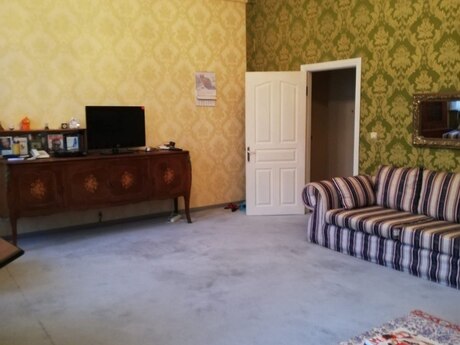 Kirayə 3 otaqlı mənzil, 120 m², İçəri Şəhər: 1 500 ₼/ay 2
