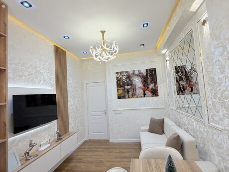 2 otaqlı mənzil, 40 m², Nizami: 162 000 ₼ 4