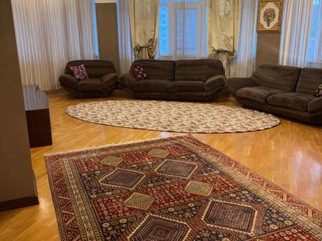 Elan №6454623 - Bakı, Şah İsmayıl Xətai m., 3 otaqlı, 160 m², 15/17 mərtəbə