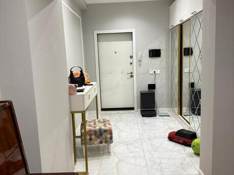 Elan №6454666 - Bakı, Yasamal r., 3 otaqlı, 130 m², 2/16 mərtəbə