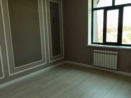2 otaqlı mənzil, 70 m², Bakıxanov: 165 000 ₼ 3
