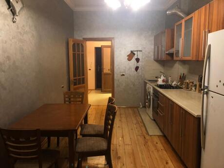 2-room apartment, 105 m², Neftçilər: 259 000 ₼ 5