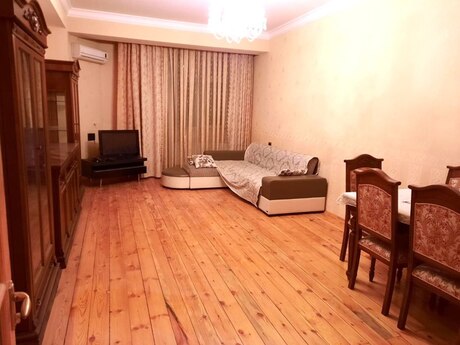 2-room apartment, 105 m², Neftçilər: 259 000 ₼ 4