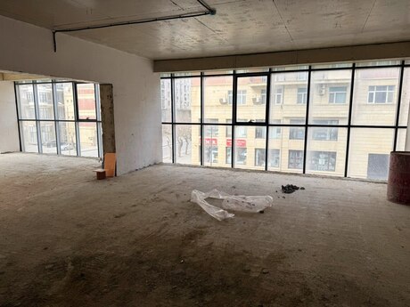 Elan №6454708 - Bakı, Nərimanov r., 215 m²