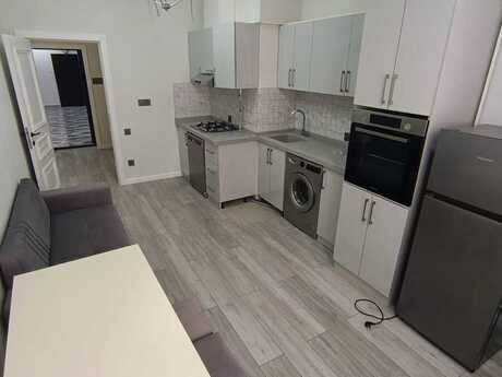 Kirayə 2 otaqlı mənzil, 70 m², 28 May: 1 200 ₼/ay 3