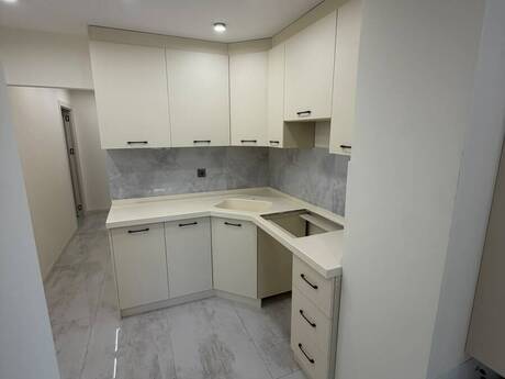 3 otaqlı mənzil, 70 m², Elmlər Akademiyası: 200 000 ₼ 2