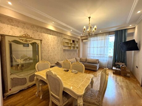 Elan №6454805 - Bakı, Qara Qarayev m., 3 otaqlı, 80 m², 15/17 mərtəbə