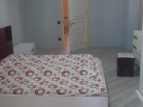 Kirayə 3 otaqlı mənzil, 160 m², Nəsimi: 1 300 ₼/ay 3