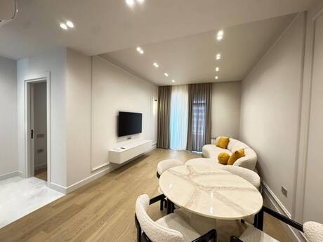 Kirayə 2 otaqlı mənzil, 70 m², Ağ şəhər: 2 200 ₼/ay 2