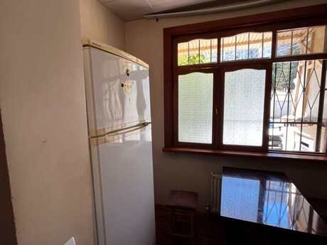 4-room apartment for rent, 100 m², 9-cu mikrorayon: 750 ₼/mo 5