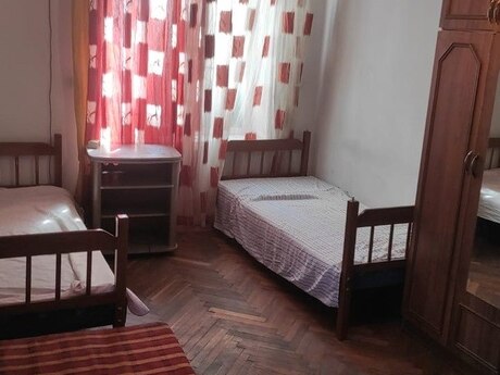 Объявление №6454903 - Баку, м. Элмляр Академиясы, 2-комн., 50 м², 2/5 этаж
