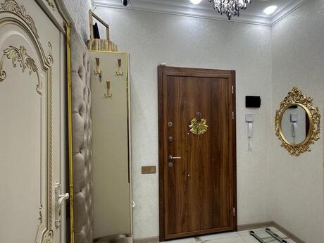 2-комнатная квартира, 65 м², 20 Yanvar: 219 900 ₼ 5