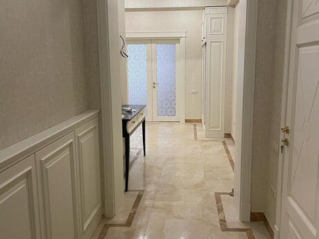 Kirayə 5 otaqlı mənzil, 260 m², Elmlər Akademiyası: 2 500 ₼/ay 3