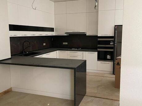 5 rooms · 260 m² · floor 11/18, Elmlər Akademiyası