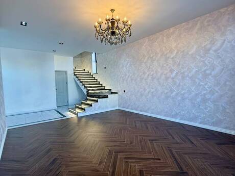 Elan №6454989 - Bakı, Saray q., 4 otaqlı, 135 m²