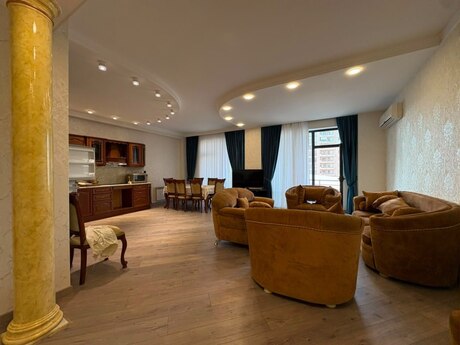 Kirayə 3 otaqlı mənzil, 116 m², Gənclik: 1 400 ₼/ay 3
