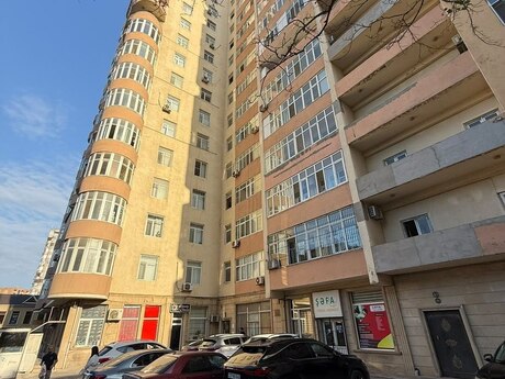 3 otaqlı mənzil, 135 m², İnşaatçılar: 328 000 ₼ 2