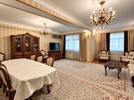 4-room apartment, 210 m², Nəsimi: 518 000 ₼ 2
