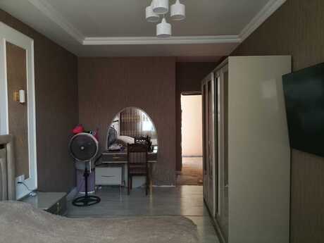 8 otaqlı həyət evi, 240 m², Nəsimi: 195 000 ₼ 2