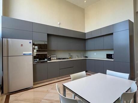 Kirayə 3 otaqlı mənzil, 150 m², Nizami: 1 800 ₼/ay 3