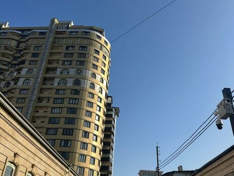 Объявление №6455134 - Баку, м. Низами, 3-комн., 150 м²