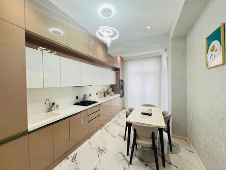 Kirayə 3 otaqlı mənzil, 150 m², Elmlər Akademiyası: 2 000 ₼/ay 5