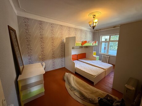 Elan №6455157 - Bakı, 8-ci mikrorayon q., 3 otaqlı, 80 m², 2/9 mərtəbə