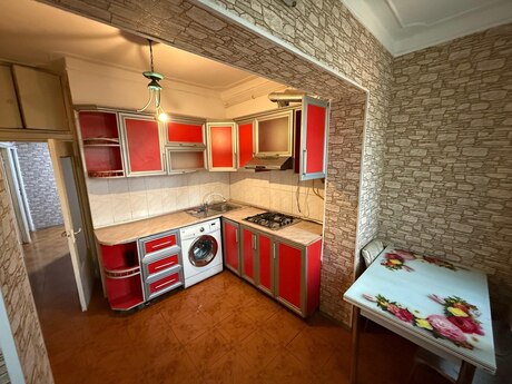 3-room apartment for rent, 80 m², 8-ci mikrorayon: 747 ₼/mo 4