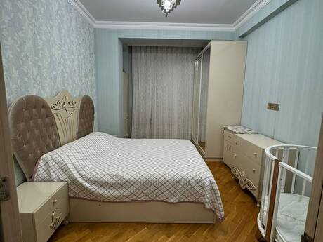 Kirayə 2 otaqlı mənzil, 80 m², Nizami: 1 050 ₼/ay 3