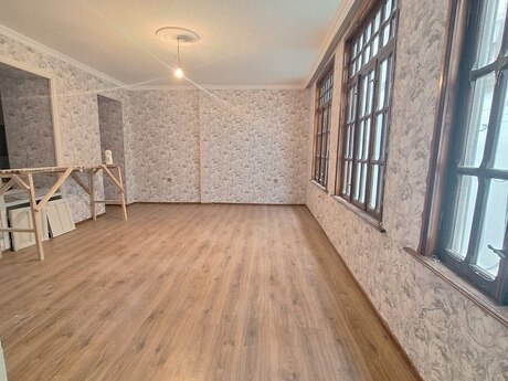 2-комнатная квартира, 75 м², 28 May: 176 999 ₼ 2