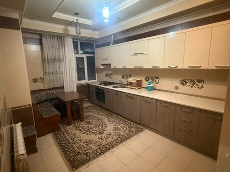 2-комнатная квартира, 97 м², Şah İsmayıl Xətai: 299 000 ₼ 5