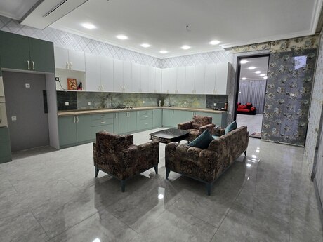 5 otaqlı həyət evi, 380 m², Buzovna: 480 000 ₼ 3