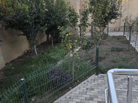 5 otaqlı həyət evi, 380 m², Buzovna: 480 000 ₼ 5