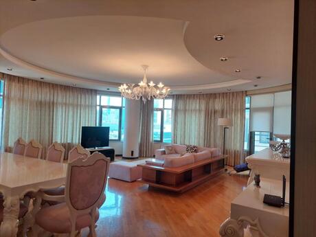 4-room apartment for rent, 215 m², Sahil: 1 550 ₼/mo 4