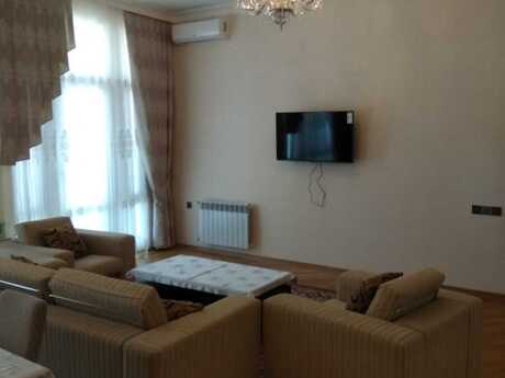 Kirayə 3 otaqlı mənzil, 131 m², 8 Noyabr: 1 000 ₼/ay 5