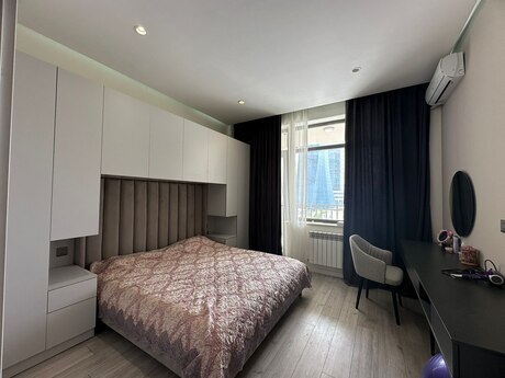 3-room apartment for rent, 100 m², 8-ci kilometr: 90 ₼/mo 3
