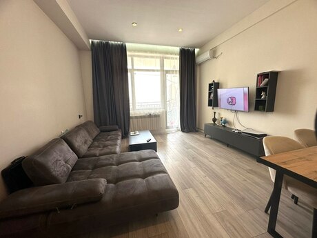 3-room apartment for rent, 100 m², 8-ci kilometr: 90 ₼/mo 2