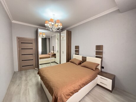 Elan №6455434 - Bakı, 28 May m., 2 otaqlı, 85 m², 9/18 mərtəbə
