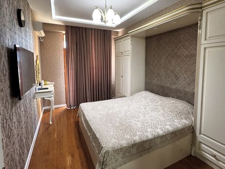 2 otaqlı mənzil, 75 m², Nəriman Nərimanov: 245 000 ₼ 2