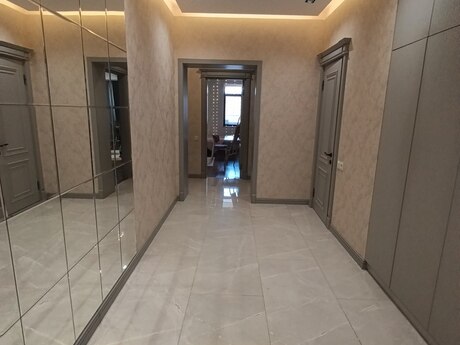 3 otaqlı mənzil, 95 m², İnşaatçılar: 253 000 ₼ 3