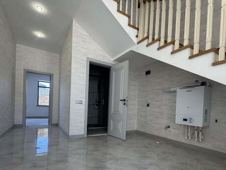 5 otaqlı həyət evi, 192 m², Binə: 210 000 ₼ 4