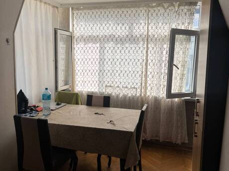 Kirayə 2 otaqlı mənzil, 56 m², İnşaatçılar: 200 ₼/ay 4