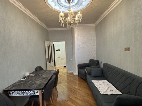 2 otaqlı mənzil, 62 m², Neftçilər: 180 000 ₼ 2