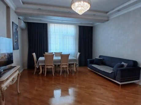 3 otaqlı mənzil, 125 m², Əhmədli: 315 000 ₼ 2