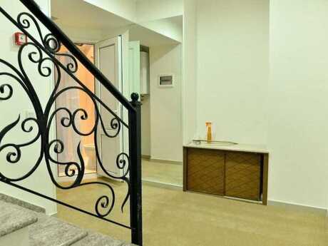 Kirayə 5 otaqlı mənzil, 230 m², İçəri Şəhər: 12 ₼/ay 2
