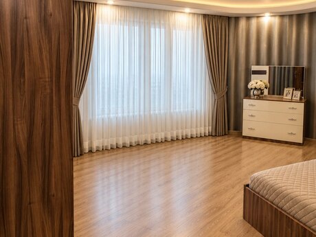 Kirayə 3 otaqlı mənzil, 125 m², 8 Noyabr: 1 050 ₼/ay 4